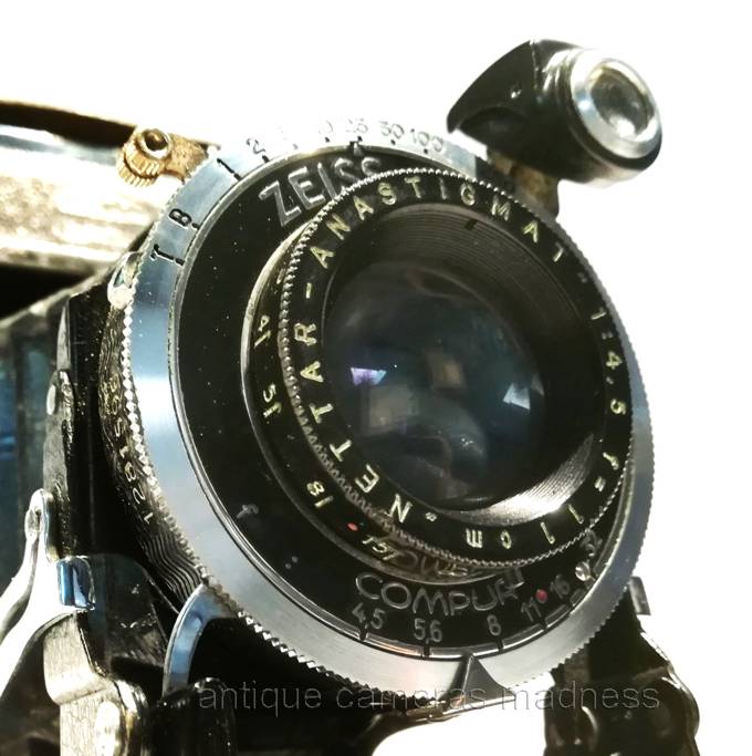 Old Zeiss Ikon - Nettar 515-2 - Compur folding camera