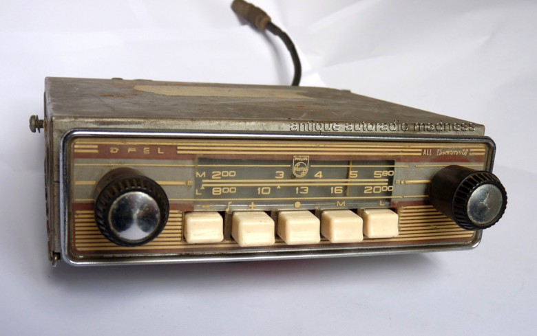 Vintage & original OPEL car radio - Philips N4X24T - year 1960