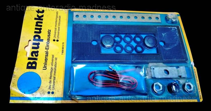 Kit de montage universel d'autoradios BLAUPUNKT vintages -  type 7 608 001 270  (1970s)
