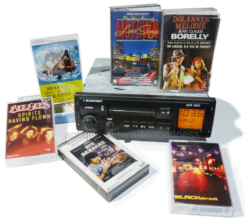 Old BLAUPUNKT car stereo ACR 3231 - 7 643 755 510 - Year 1993 - 2