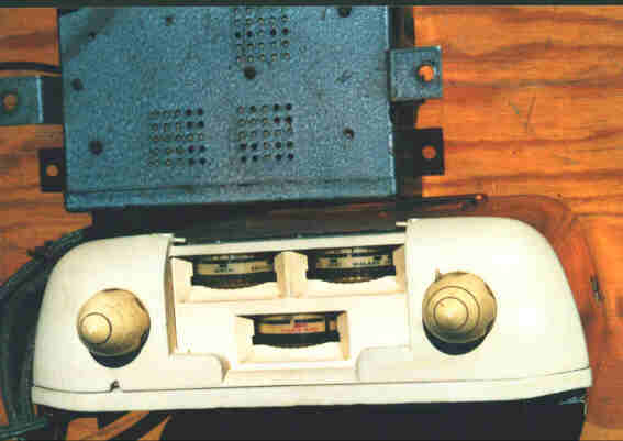 Very old EKCO car radio (year 1952) - Model CR152