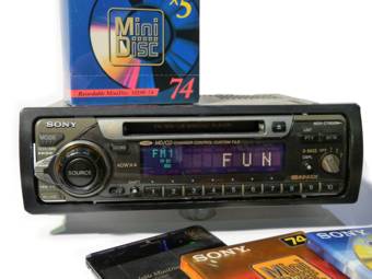 Autoradio vintage MiniDisc SONY type MDX-C7900RDS - 1998