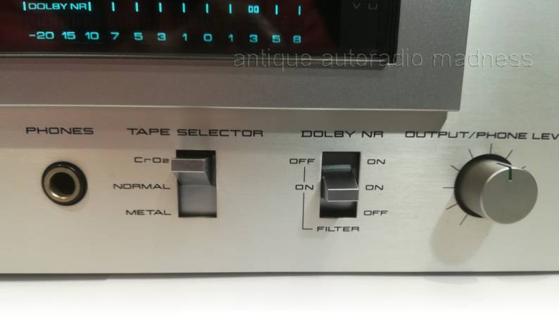 Deck audio cassette tape stereo model: AKAI CS-M02 -7
