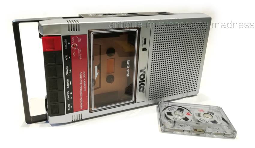 Oldschool portable cassette player-recorder YOKO model CRC-1001 - 5