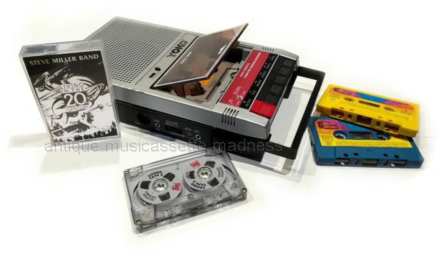 Lecteur/enregistreur cassette audio vintage portable YOKO modle CRC-1001  - 80's - 3