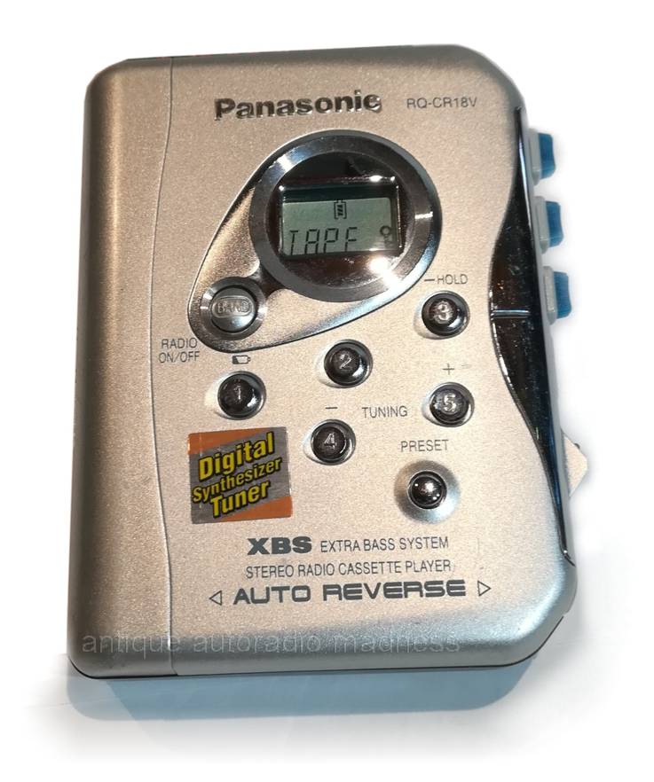 Vintage Walkman mini cassette stereo player PANASONIC model RQ-CR18V (Autoreverse) - 4