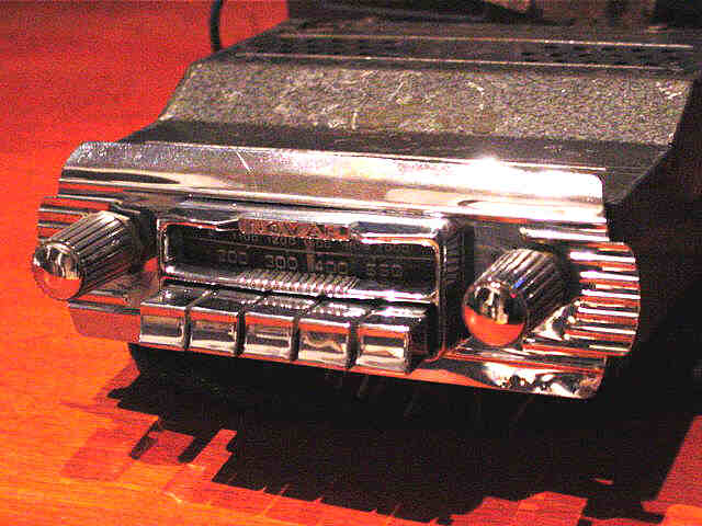 Autoradio vintage NOVAK 1954 modle 848 Super Luxe - Chromage massif - 2