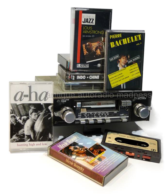 Oldschool PIONEER car stereo model KP-4230 - 1983 - 2