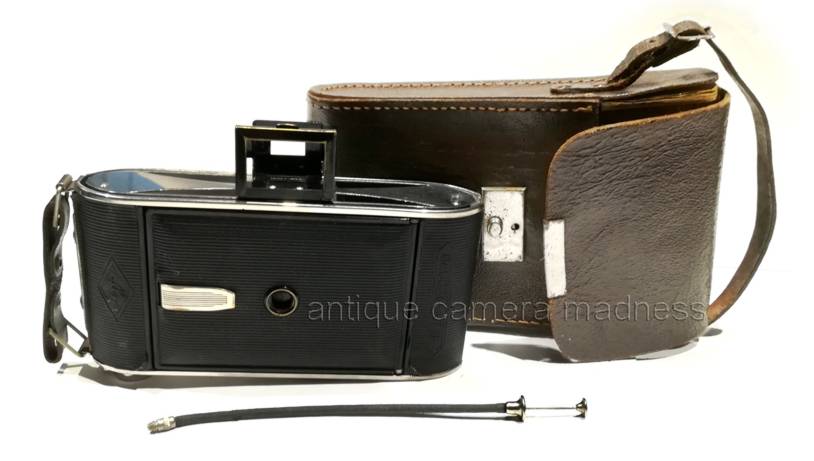 Very old AGFA Folding camera model Billy RECORD 8,8 - 100mm (1936) - 8 