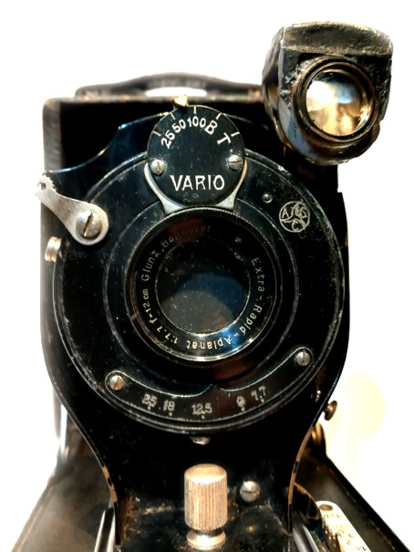 Vintage GLUNZ Hannover Extra-Rapid APLANAR  Folding camera - 1