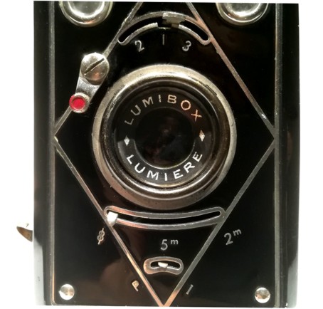 Appareil photo vintage LUMIERE modele Lumibox camera - 1934 - 1