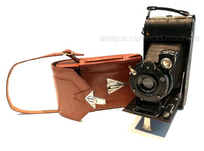 Old school Welta folding camera - Meyer-Gorlitz year 1928 - 8