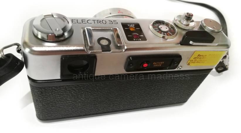 Vintage YASHICA compact camera model Electro 35 GSN - 1975 - 6