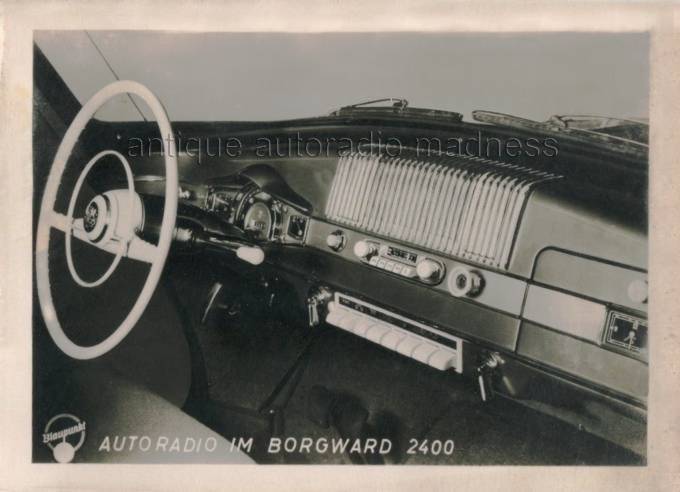 Borgward 2400 dashboard with BLAUPUNKT Hamburg 9130 - 1956