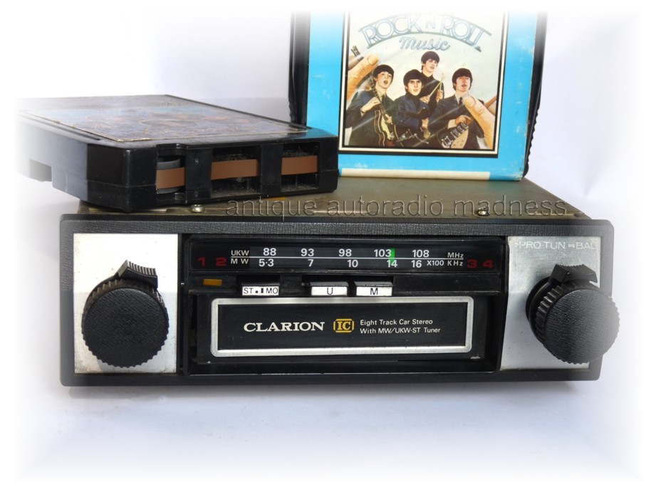 8 pistes - Radio AM-FM CLARION model PE613A