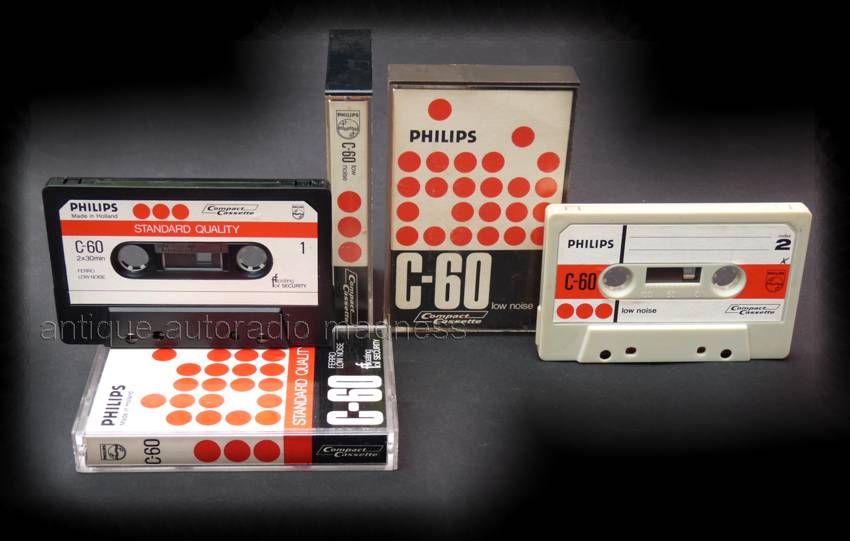 Mini cassette audio PHILIPS type Standard Quality C-60 (1975) - New
